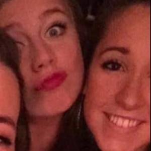 Meet your Posher, Vivi